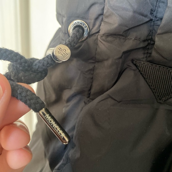 Moncler Laurie Down Filled Puffer Vest with Hood - Picture 12 of 16